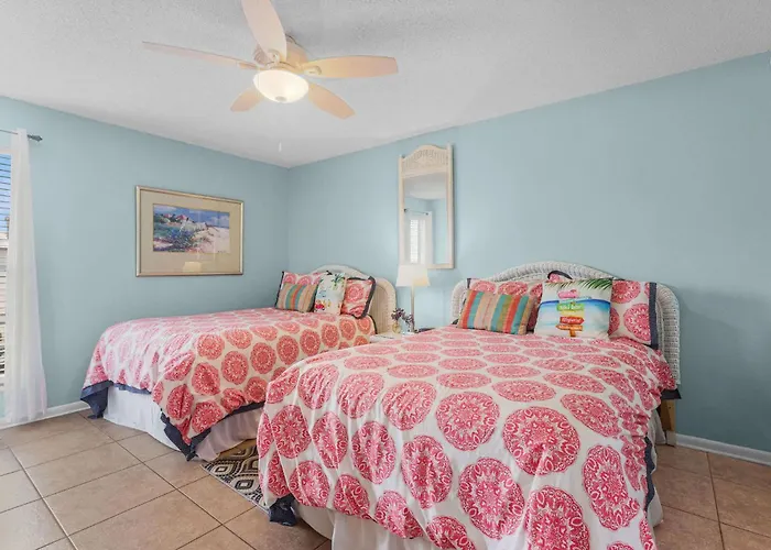 Holiday home Sandpiper 1c- Stylish Gulf-side Affordable