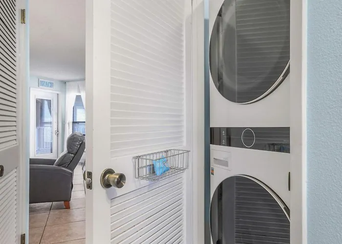 Holiday home Sandpiper 1c- Stylish Gulf-side Affordable Gulf Shores